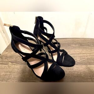 Kelly & Katie Nomens Kinsley Black Anke Strap Heels Size 7 (2267751)